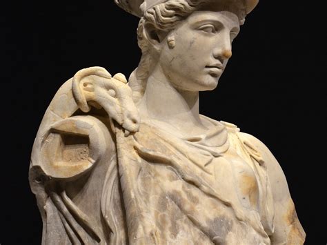 what do the greeks consider to be the best form of art or sculpture? how does this influence their daily lives?